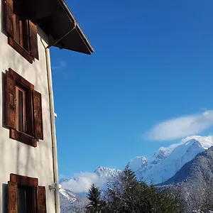 Le Tourisme 2*, Plateau dʼAssy France