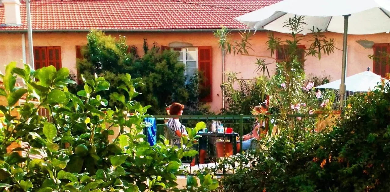 Glamorgan Antibes Hostel